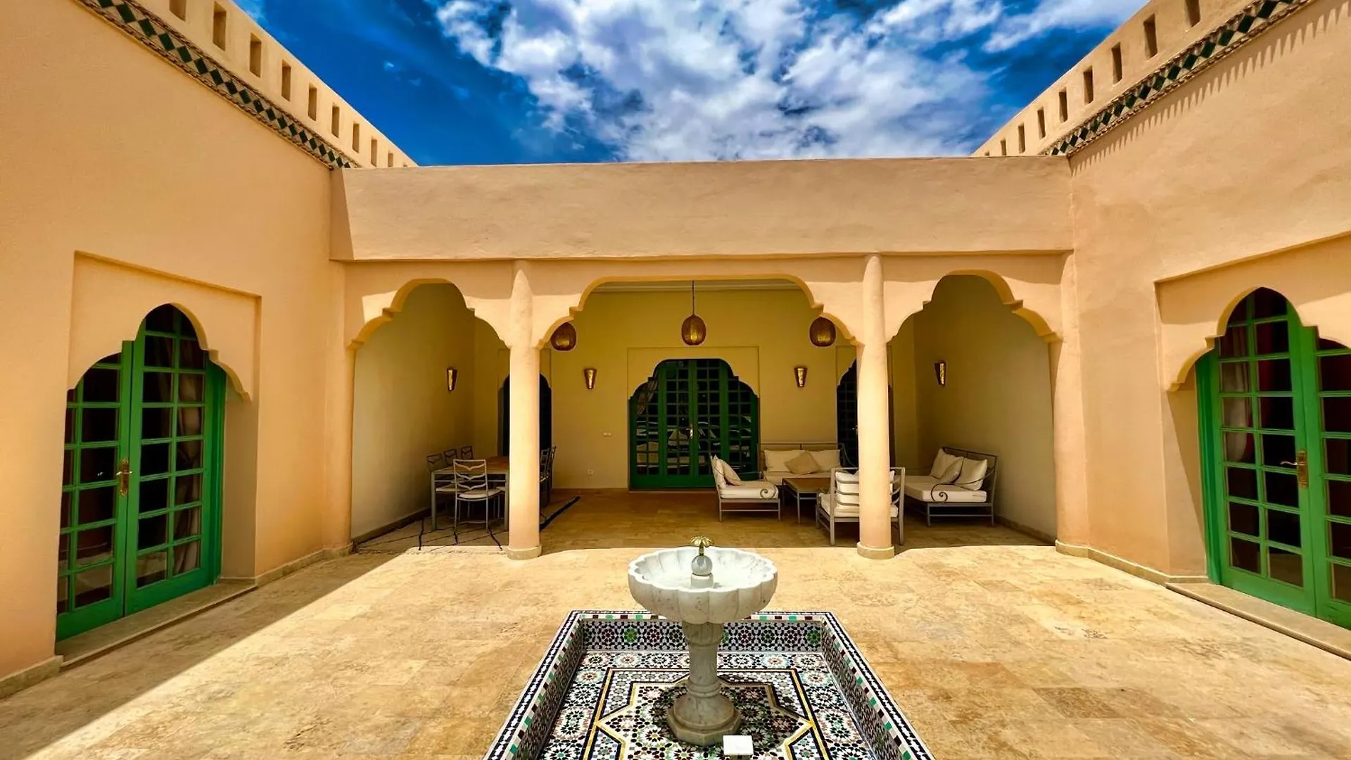Villa Riadi In Marrakech Μαρακές